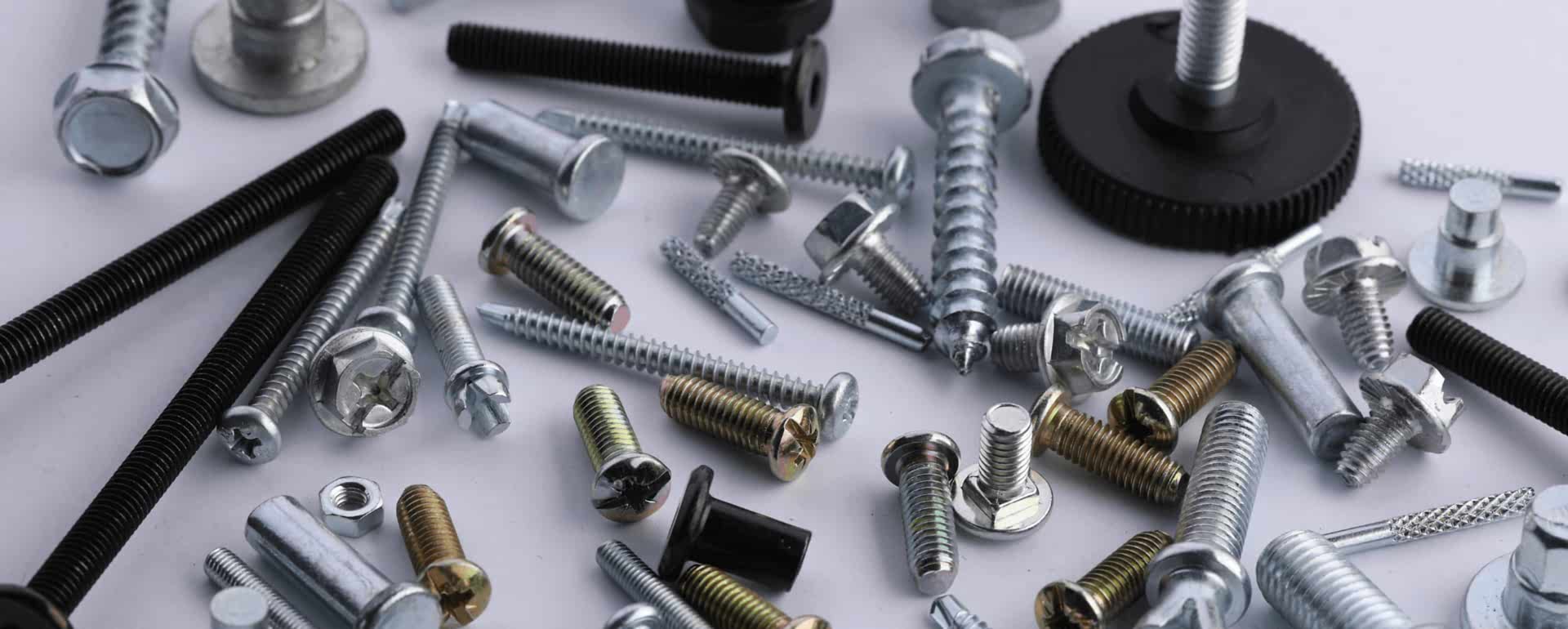 Production of standard and non-standard screws and bolts.